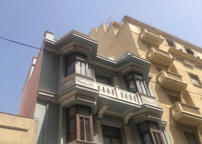 Heritage House In Athens\' Heart